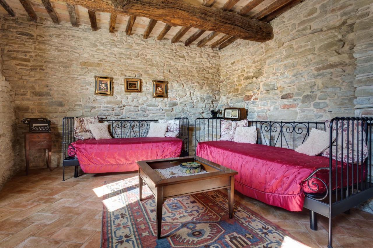 Agriturismo Biologico Castello Della Pieve Mercatello sul Metauro Exteriör bild